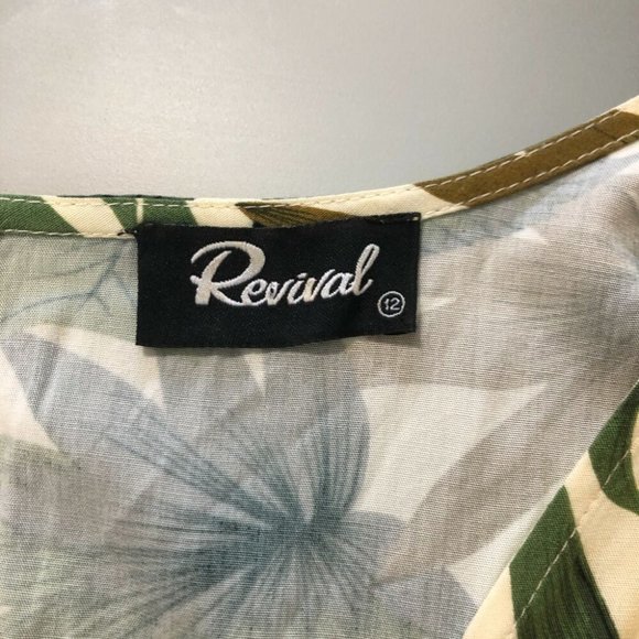 Revival Yellow Fruit Punch Jumpsuit Size 12 Sleeveless V Neck Pantsuit Pineapple - Picture 8 of 10